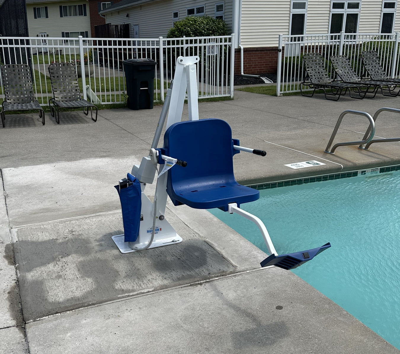 Pool Lift Installation