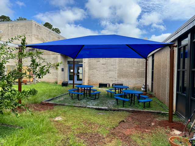 Hip Shade Structure