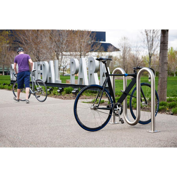 Dero Rolling Rack