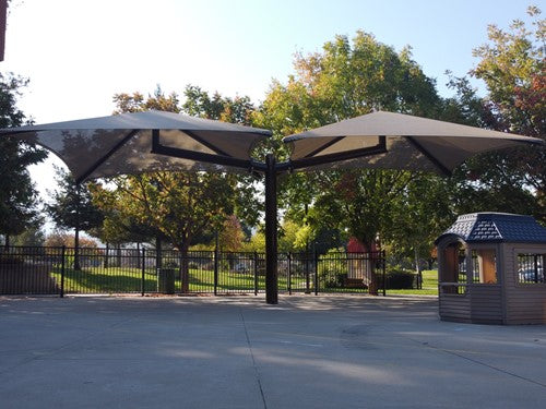 Single Post Pyramid Cantilever Shade Structure