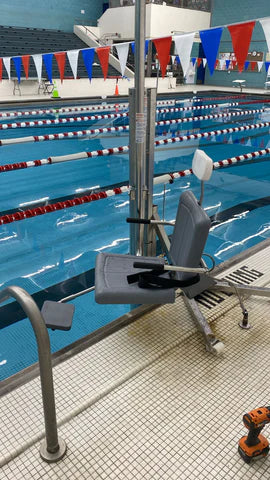 Gallatin WP400 Assisted Access Lift