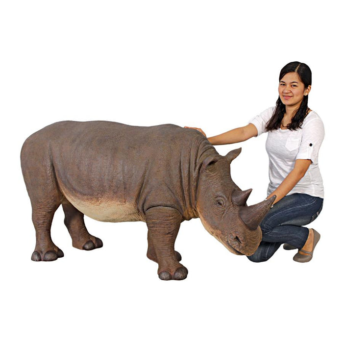 Design Toscano- Grand-Scale Rhinoceros Statue