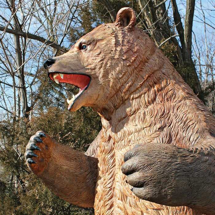 Design Toscano- Growling Grizzly Bear Life-Size Statue