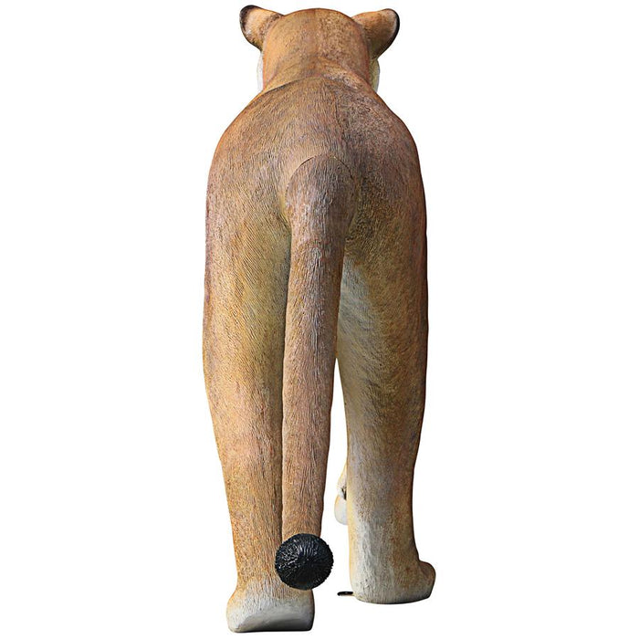 Design Toscano- Lioness on the Prowl Garden Statue