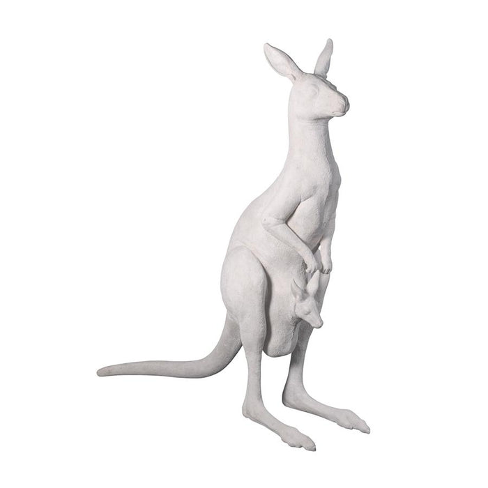 Design Toscano- Australian Outback Kangaroo Garden Statue
