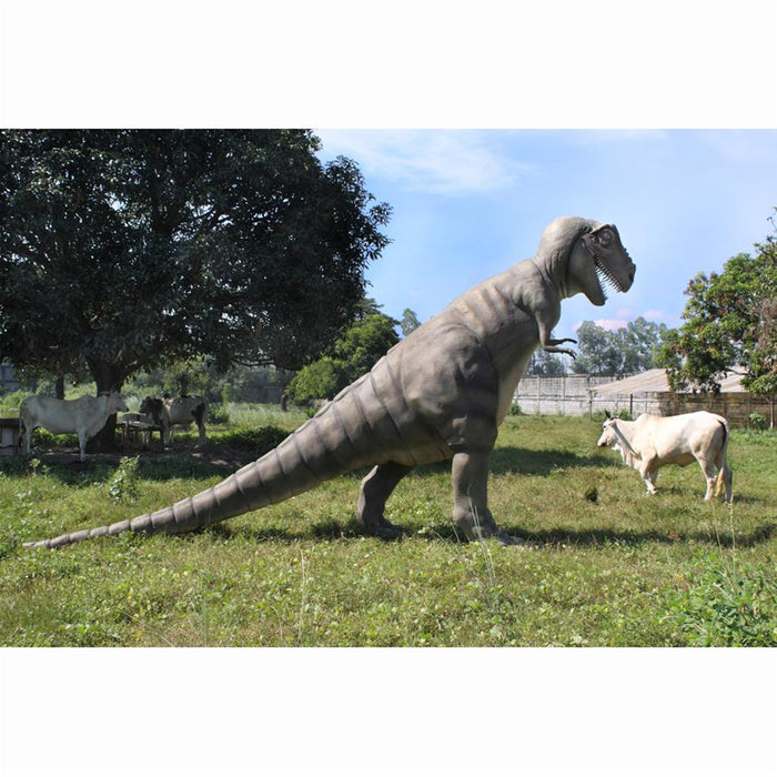 Design Toscano- The Jurassic-Sized T-Rex Dinosaur Statue