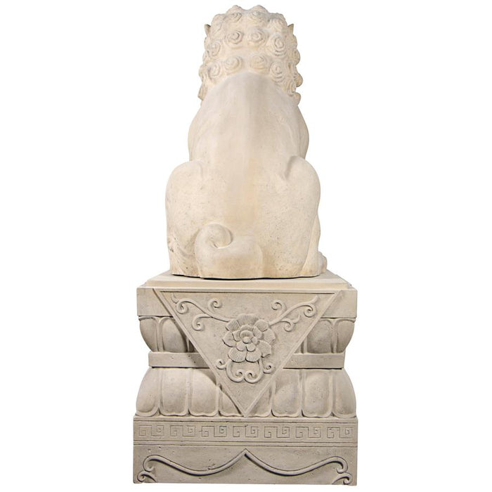 Design Toscano- Grand Palace Chinese Lion Foo Dog Statue: Male with Pedestal Base