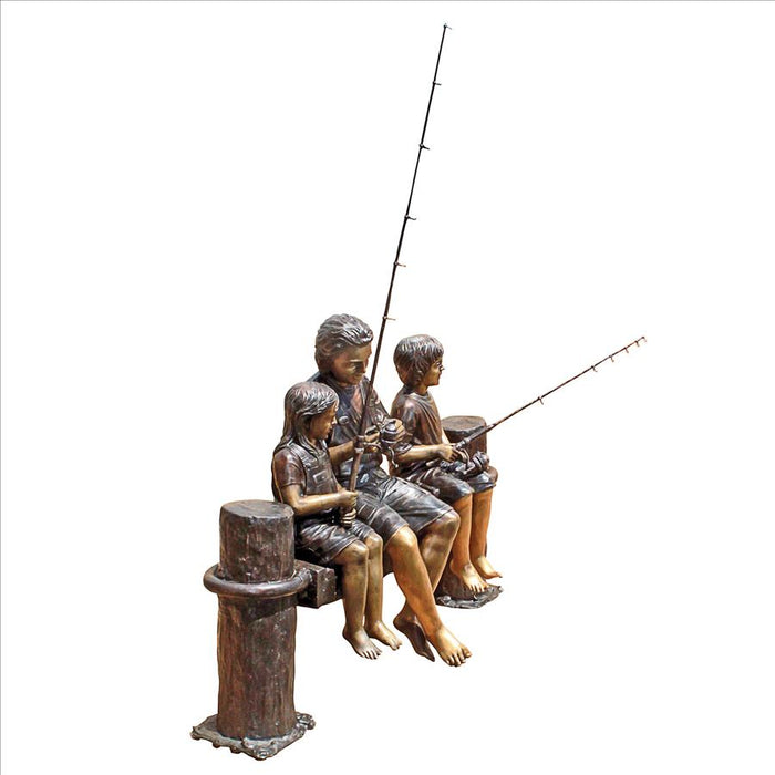 Design Toscano- Fishing Family Cast Bronze Garden Statue